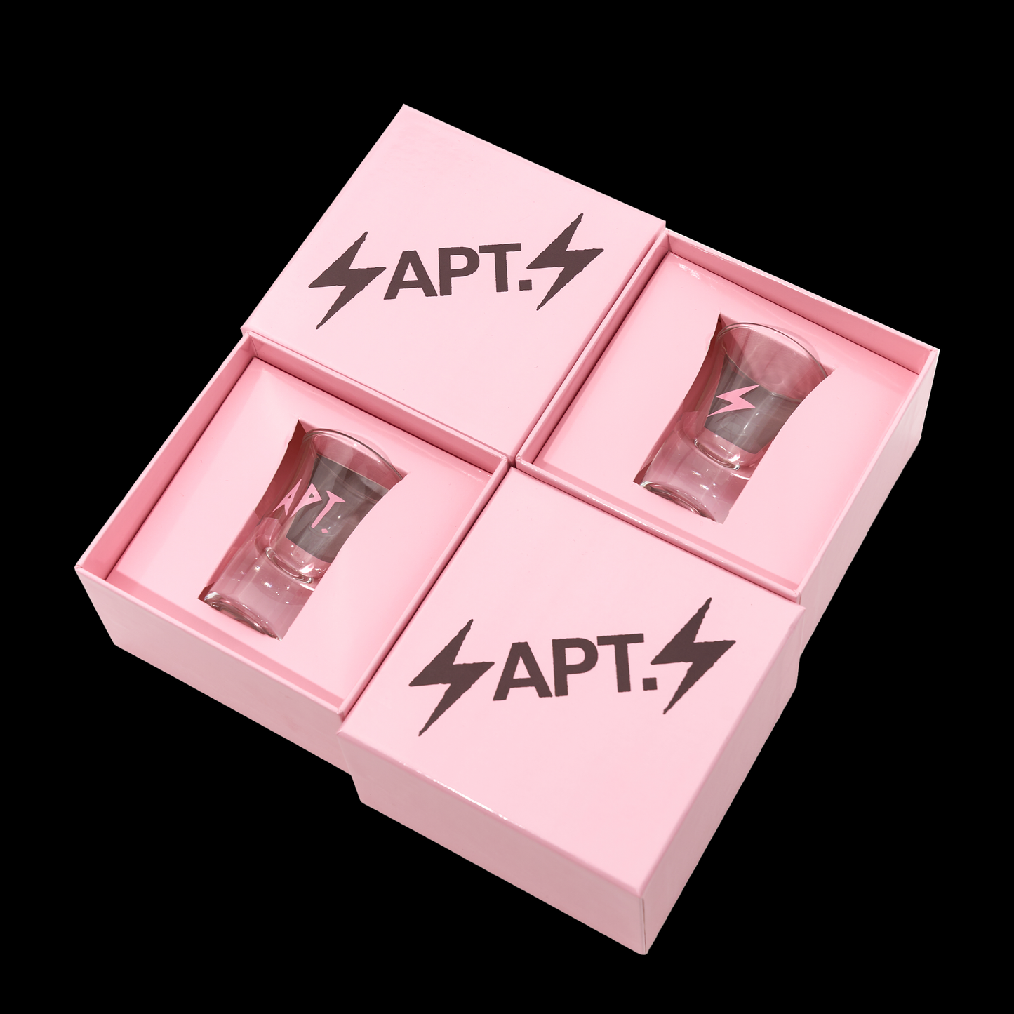 APT. shot glass game set